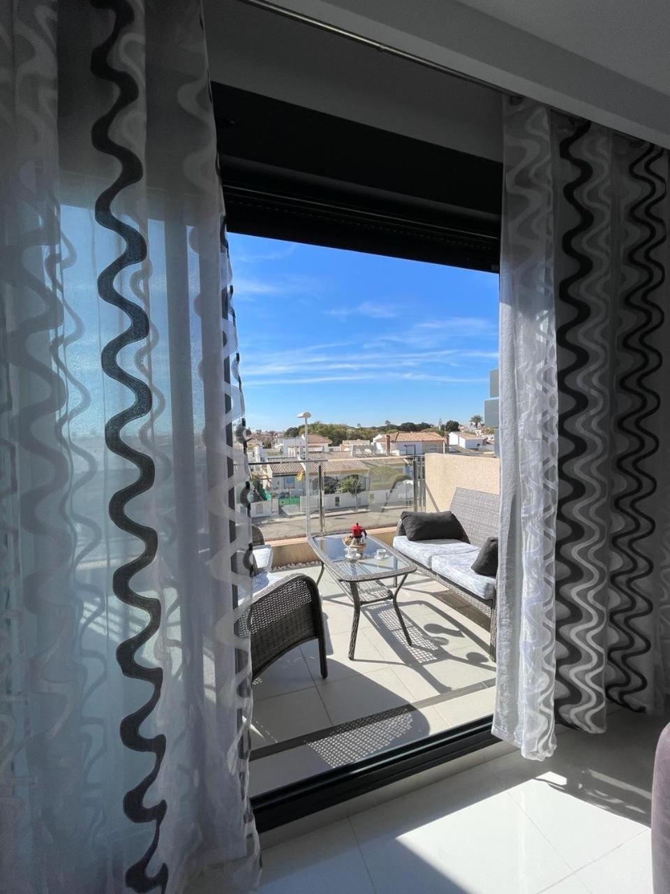 Elisa Bay Apartment Mil Palmeras Torre de la Horadada Kültér fotó